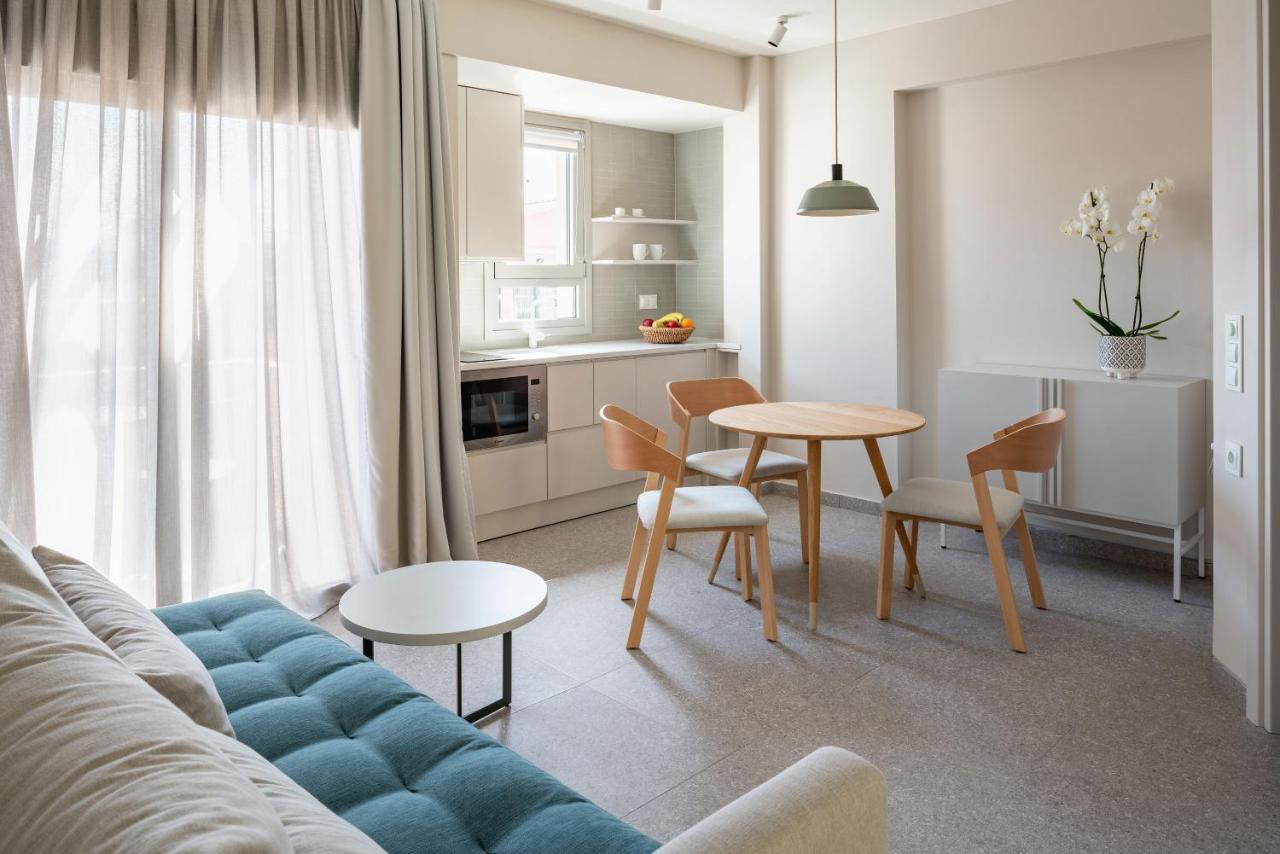 Townhouse Lefkada Aparthotel ภายนอก รูปภาพ