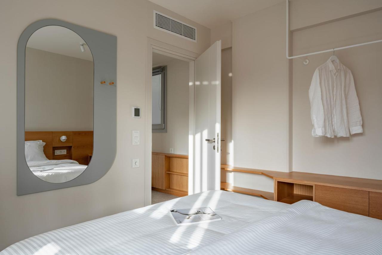 Townhouse Lefkada Aparthotel ภายนอก รูปภาพ