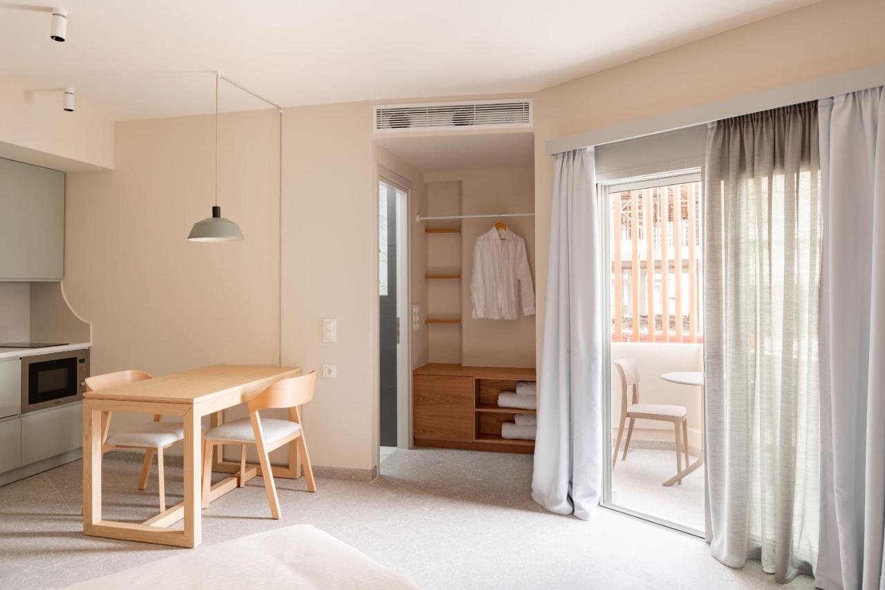Townhouse Lefkada Aparthotel ภายนอก รูปภาพ