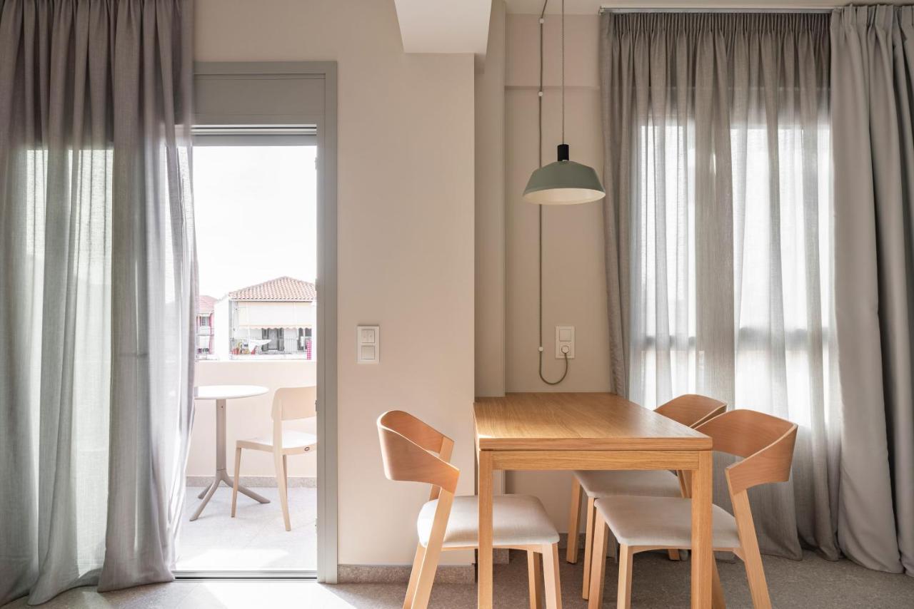 Townhouse Lefkada Aparthotel ภายนอก รูปภาพ