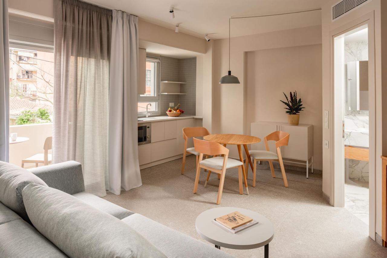 Townhouse Lefkada Aparthotel ภายนอก รูปภาพ